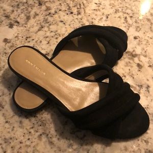 Ann Taylor black sandals